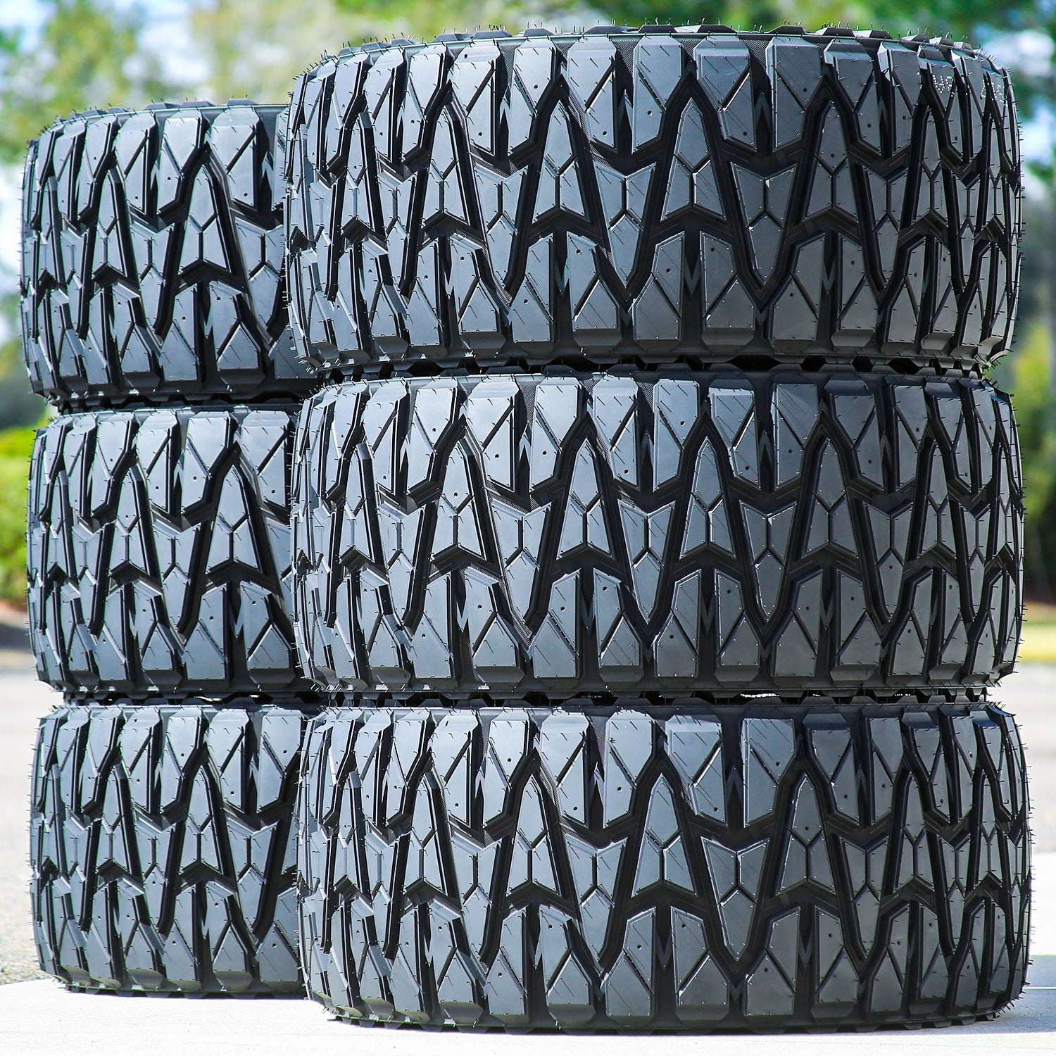 Gripmax MaxGrip M/T LT35X11.50R20 124Q E 10 Ply mud Light Truck Tire Gripmax