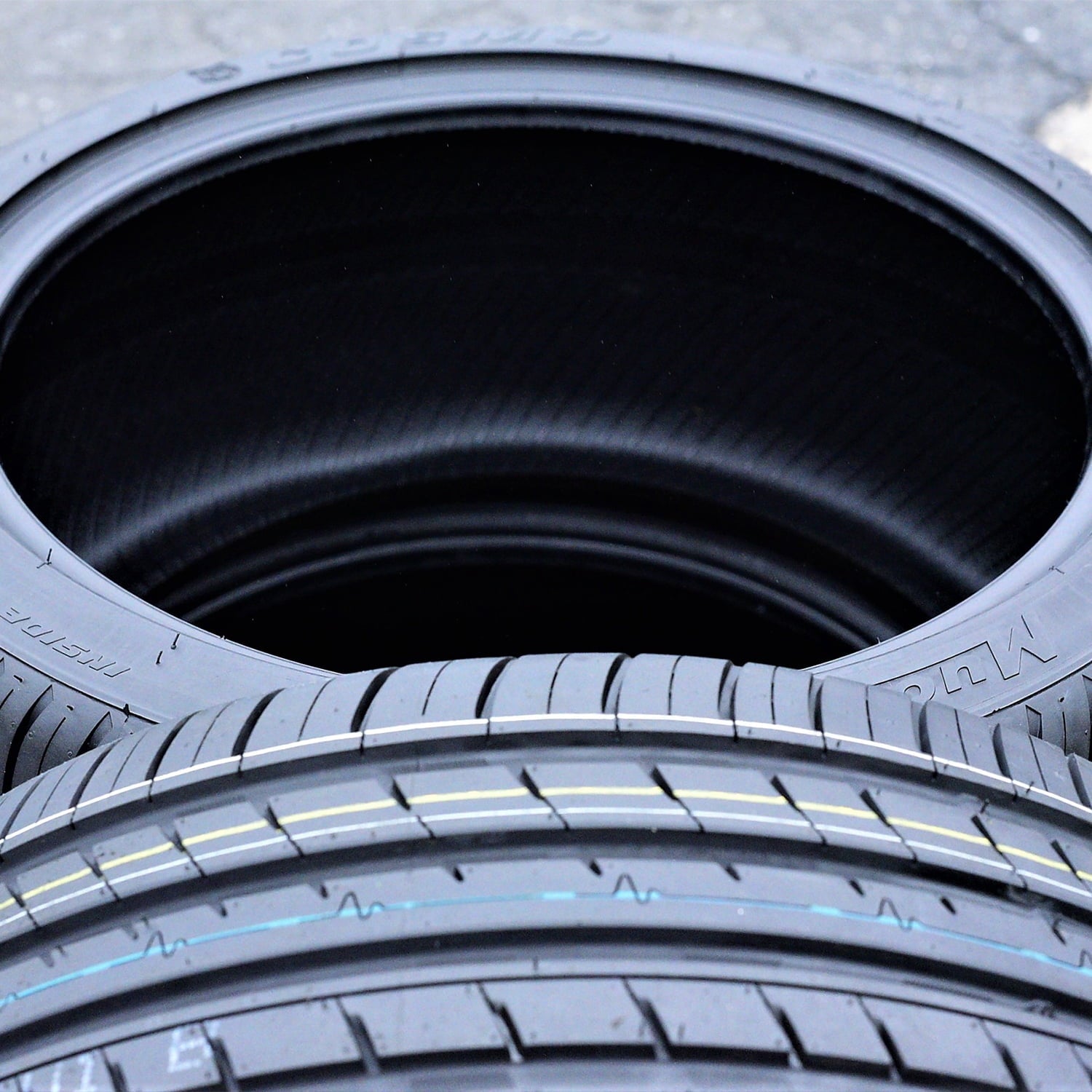Pair of 2 (TWO) Cosmo MuchoMacho 255/35ZR18 255/35R18 94Y XL A/S High Performance Tires Fits: 2011 BMW 328i Base, 2016-19 Cadillac ATS V Cosmo